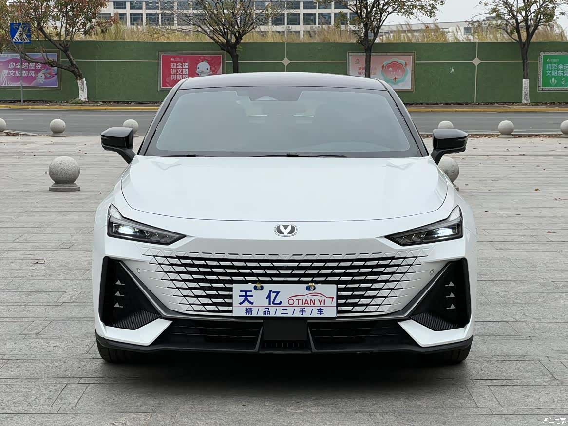 Changan UNI-V, 2024 2