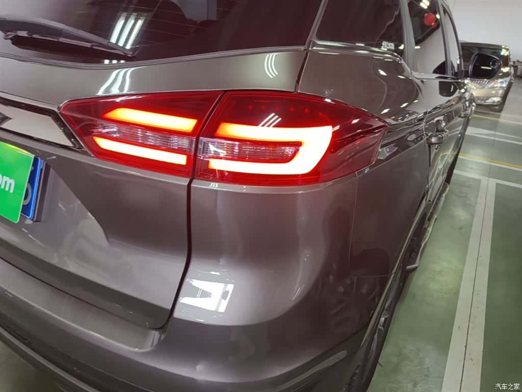 Geely Boyue, 2020 8