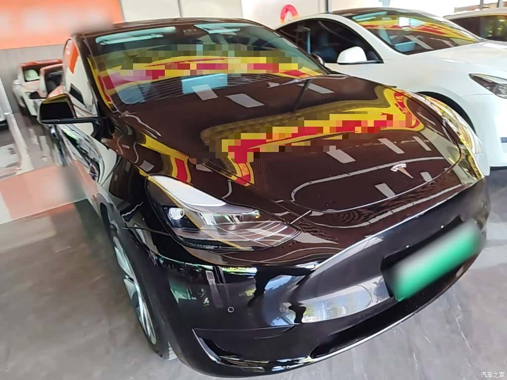 Tesla Model Y, 2022 4
