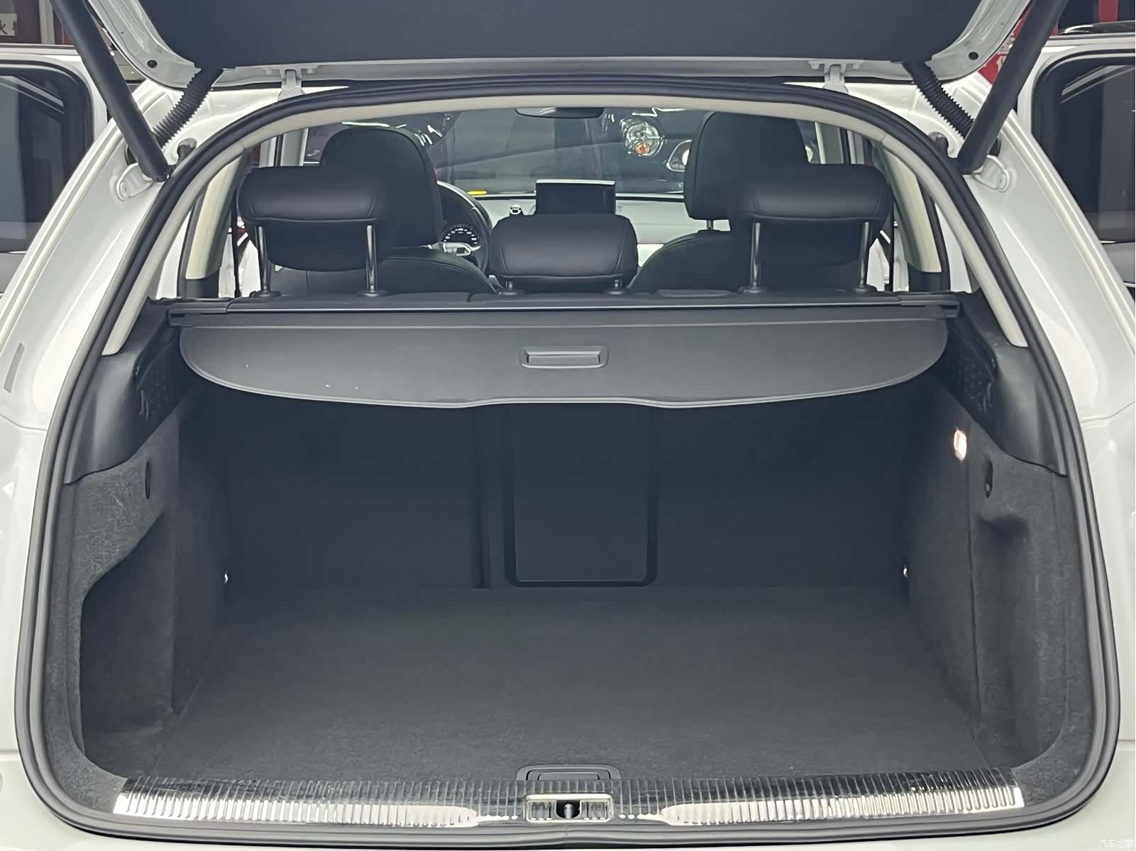 Audi Q3, 2017 26