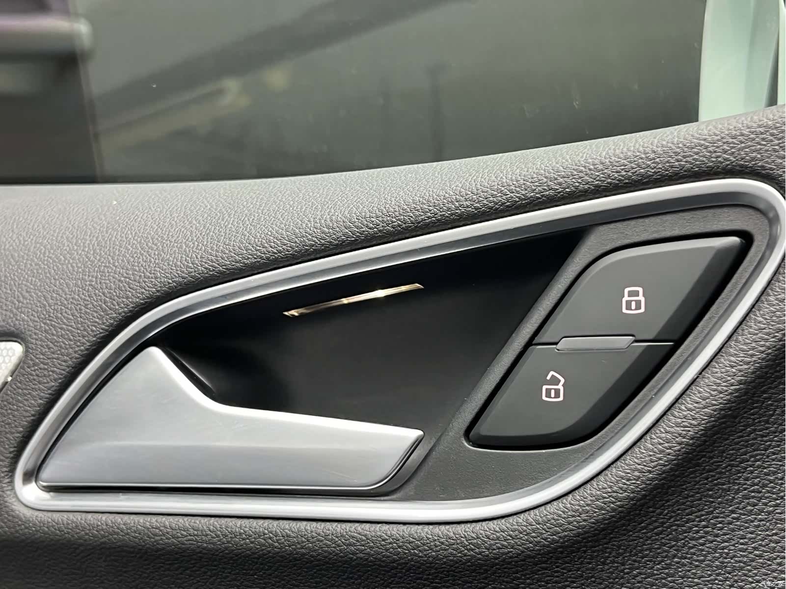 Audi Q3, 2017 28