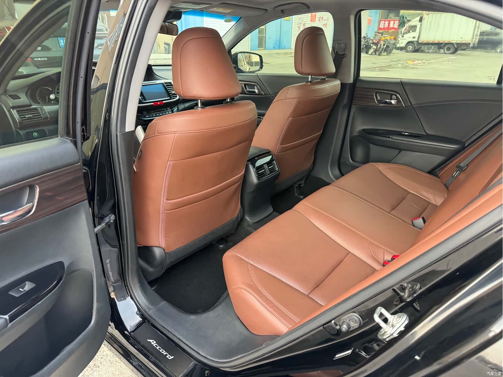 Honda Accord, 2016 9