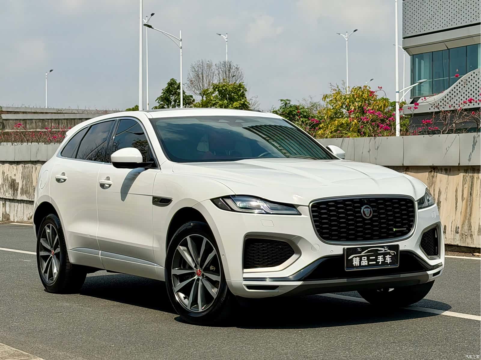 Jaguar F-PACE, 2021 3