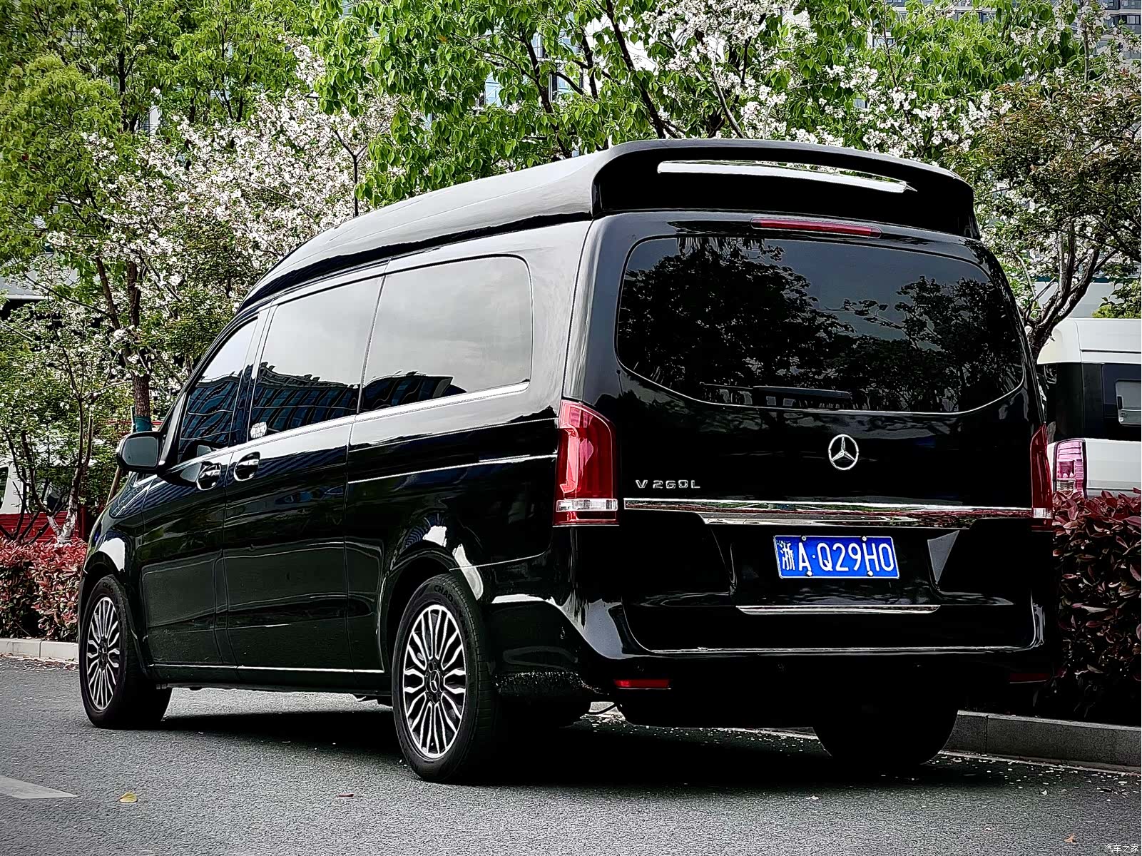 Mercedes-Benz V-Class, 2018 все фото