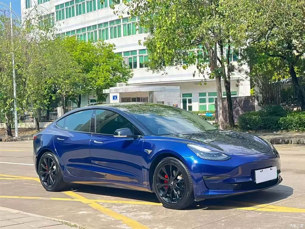 Tesla Model 3, 2020 3