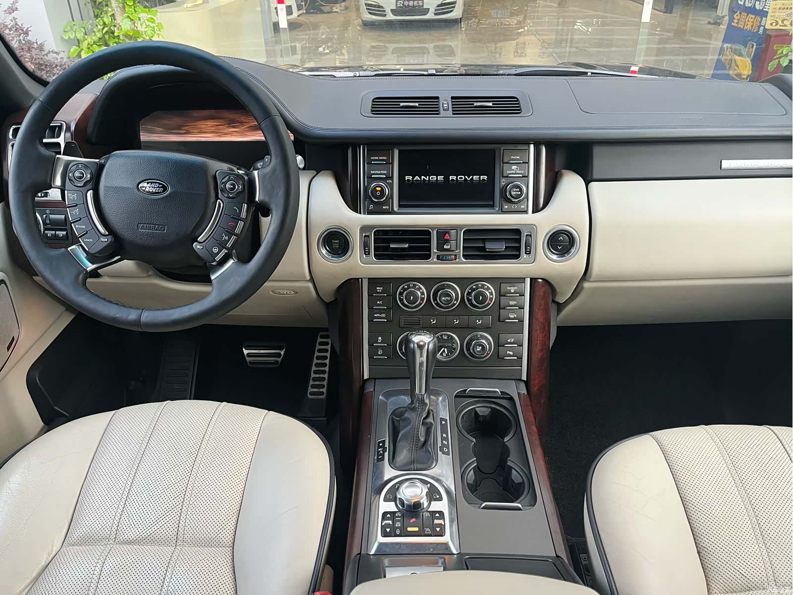 Land Rover Range Rover, 2013 7