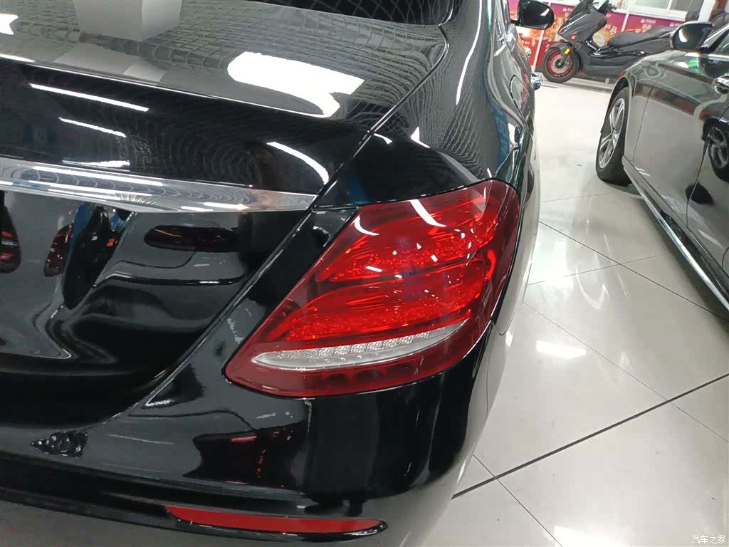 Mercedes-Benz E-Class, 2019 24