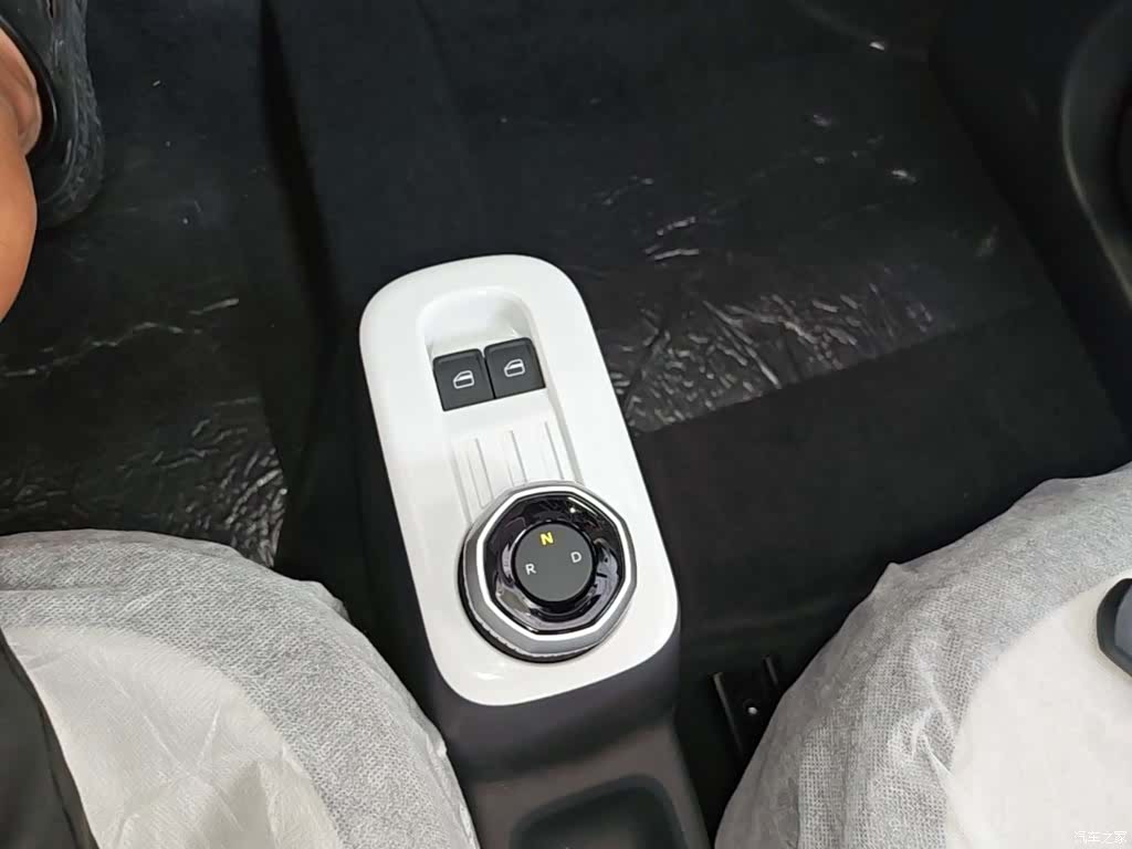 Geely Panda, 2026 14