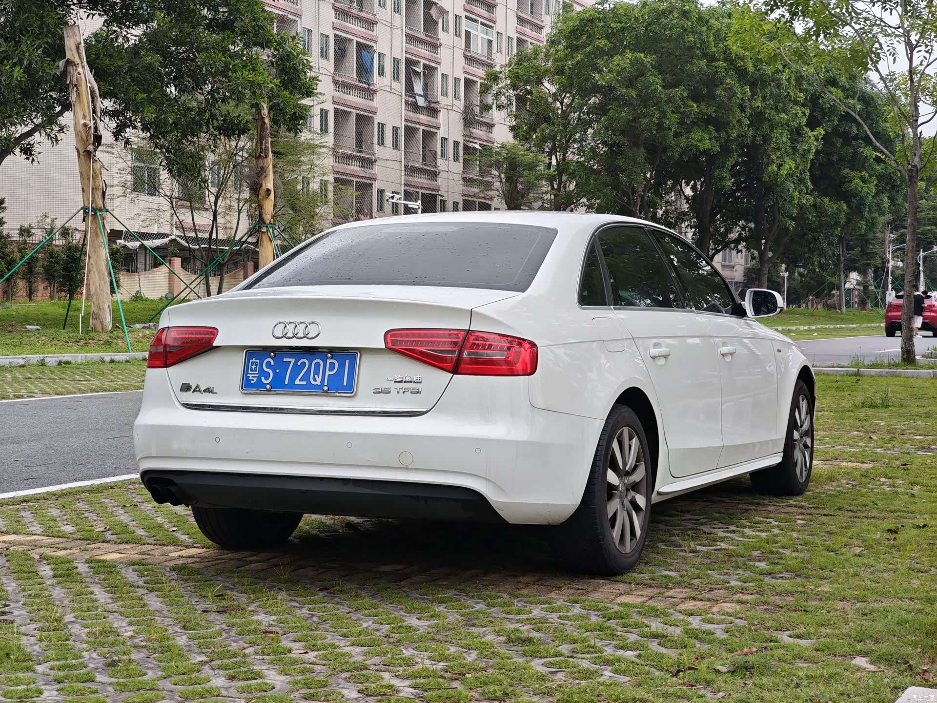 Audi A4L, 2014 6