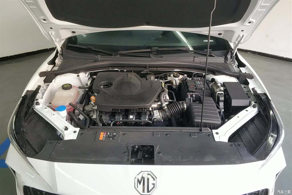 MG MG5, 2025 10