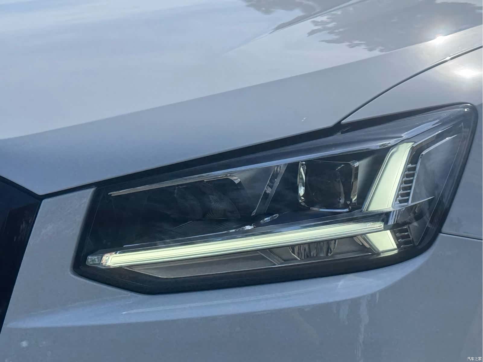 Audi Q2L, 2019 4