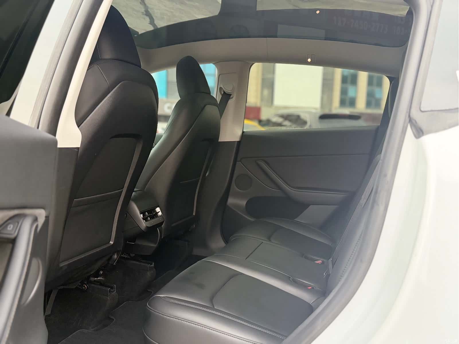 Tesla Model Y, 2024 9