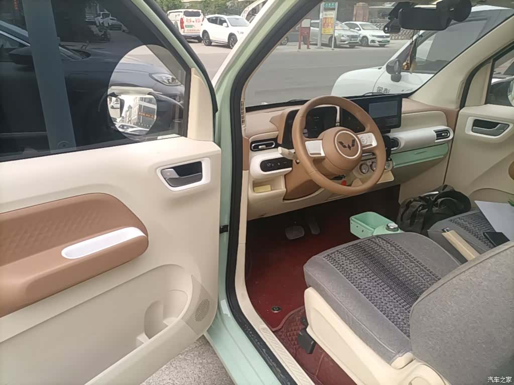 Wuling MINIEV, 2024 16