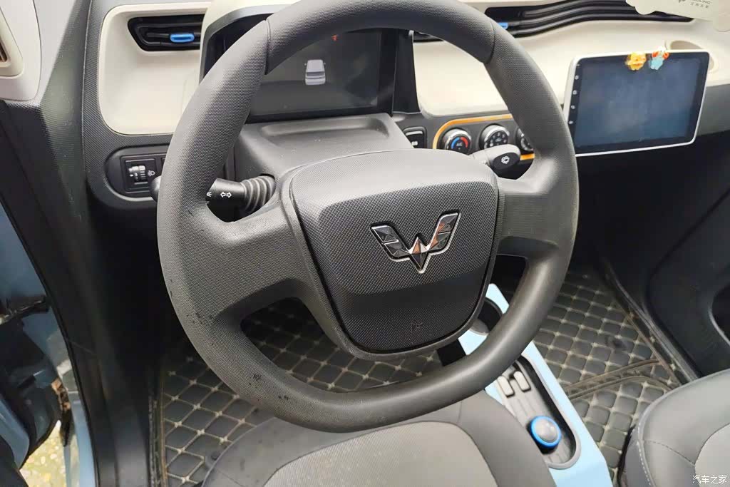 Wuling MINIEV, 2021 15