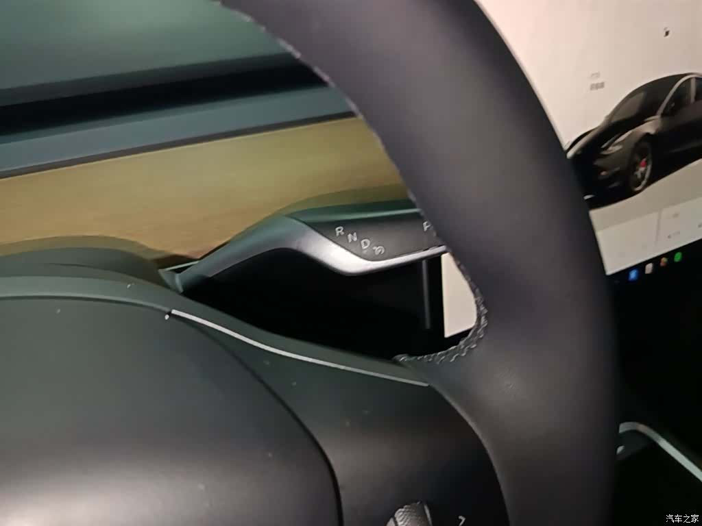 Tesla Model 3, 2022 14