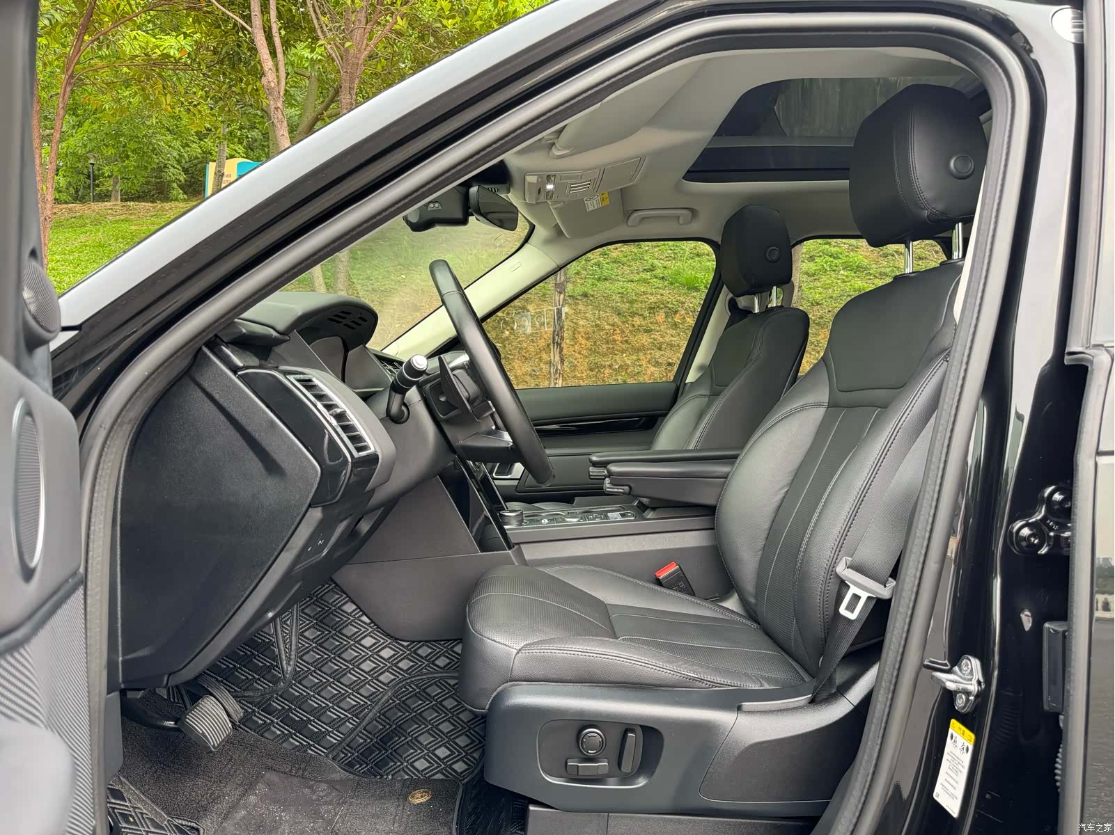 Land Rover Discovery, 2020 12
