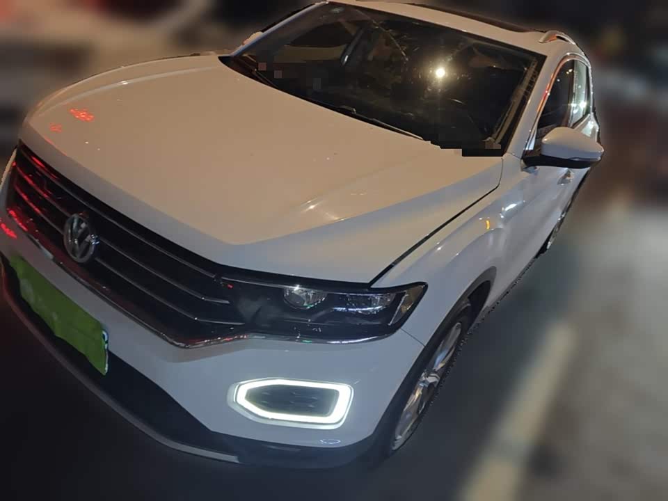 Volkswagen T-ROC exploring Songs