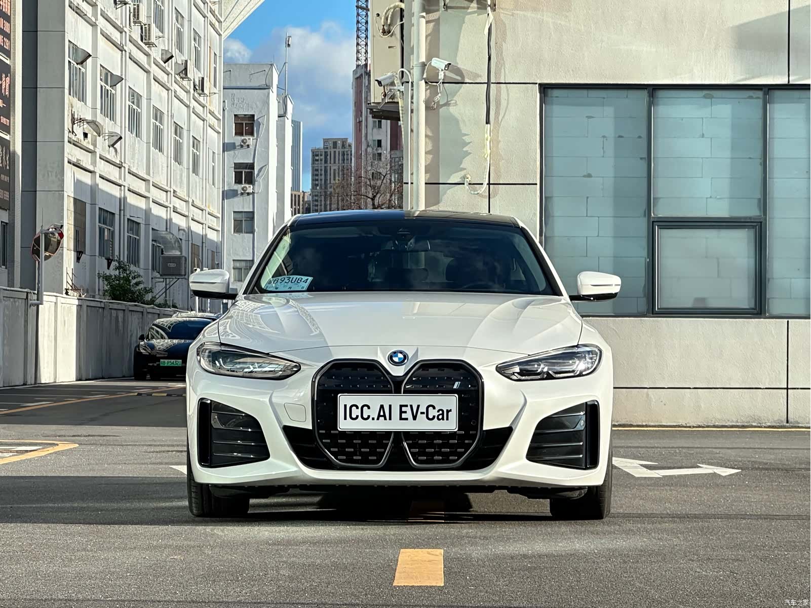BMW i4, 2025 2