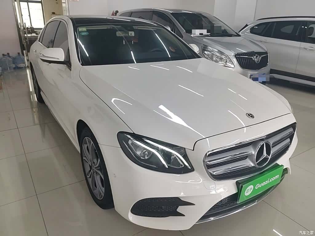 Mercedes-Benz E-Class, 2020 4