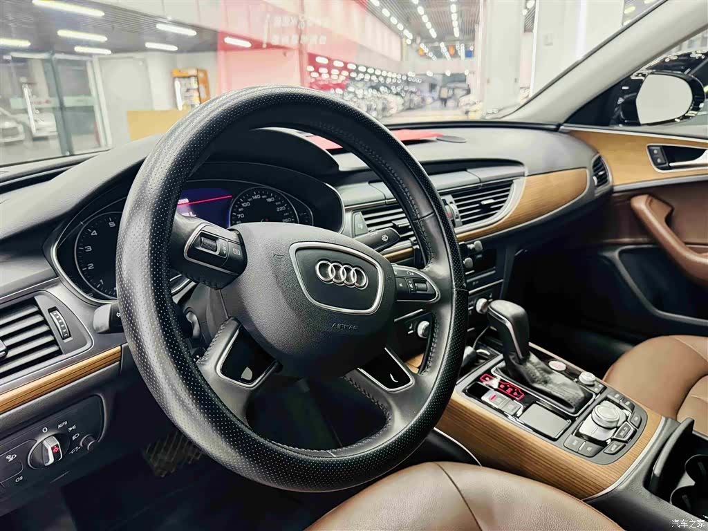Audi A6L, 2018 13