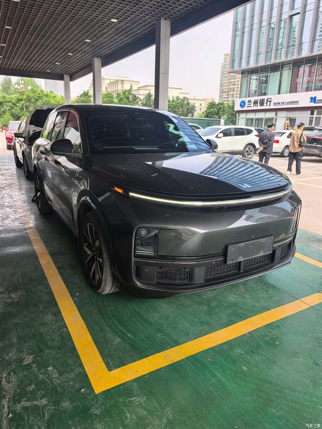 Li Auto L8, 2023 1