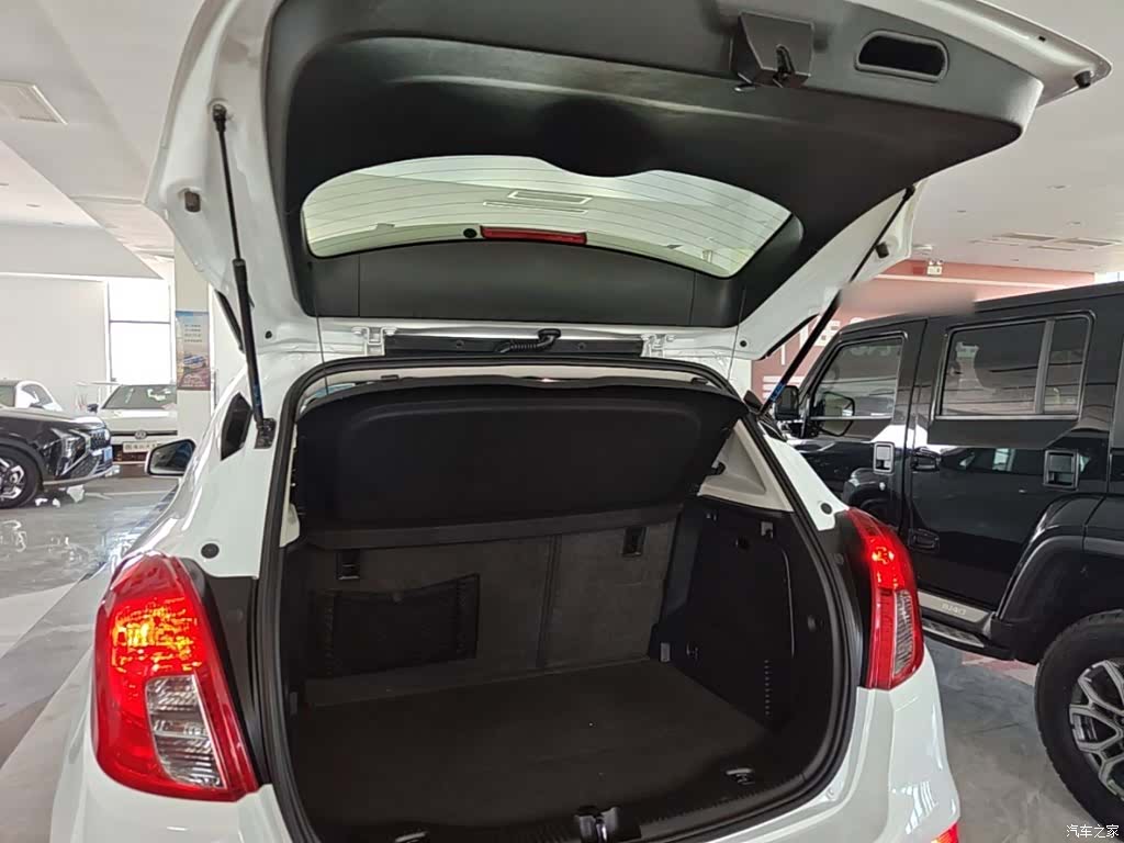 Buick Encore, 2017 19