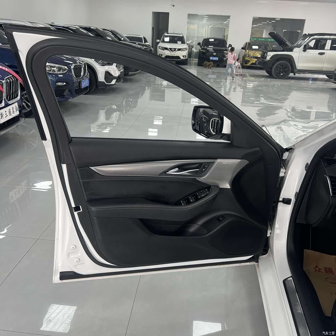 Cadillac CT5, 2021 11