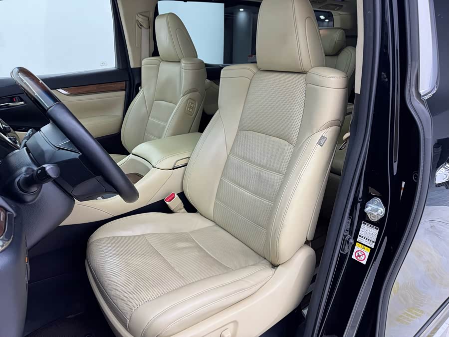 Toyota Alphard 2018, фото 13
