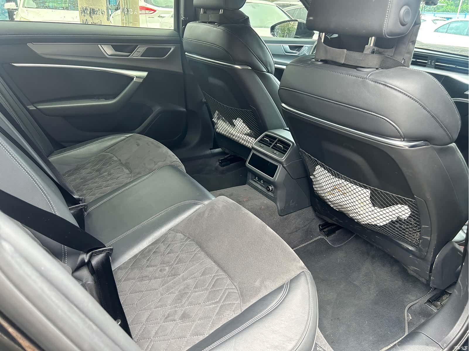 Audi A6L, 2024 11