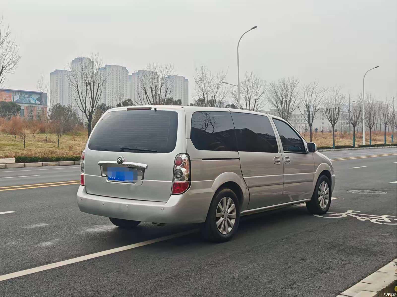 Buick GL8, 2015 6