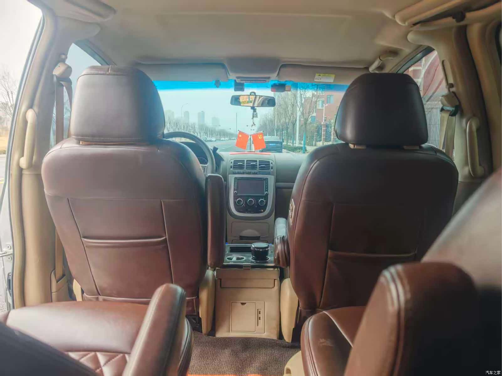 Buick GL8, 2015 8