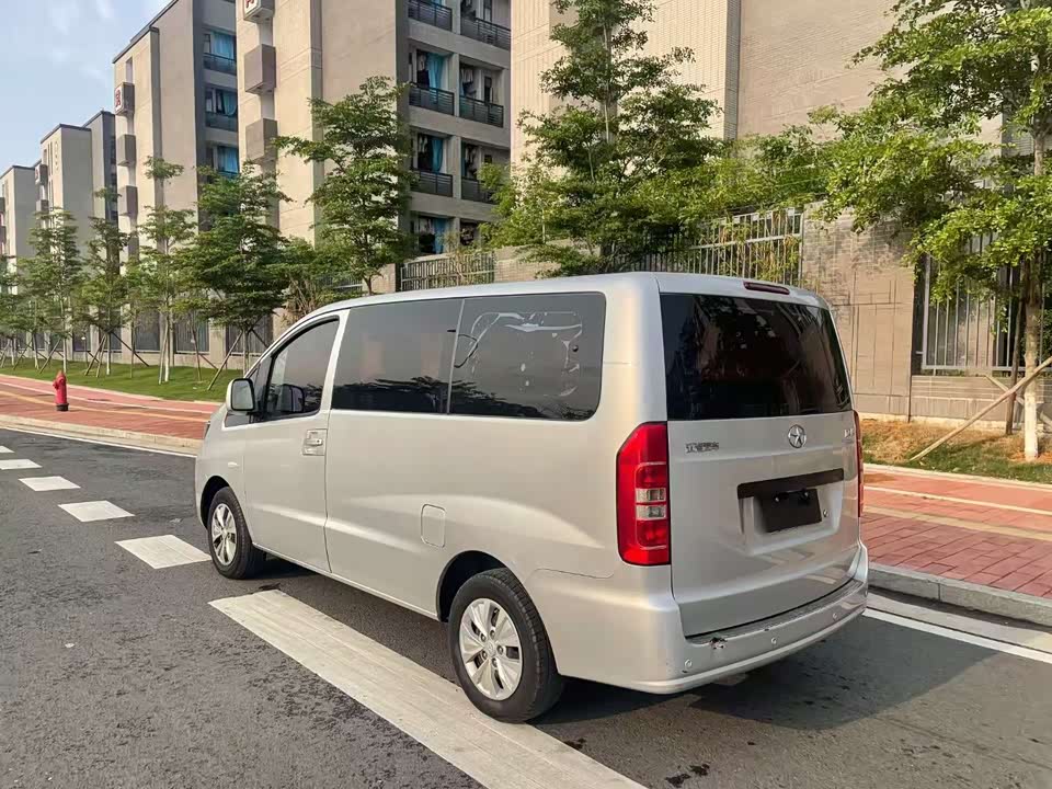 JAC Refine Ruifeng M3