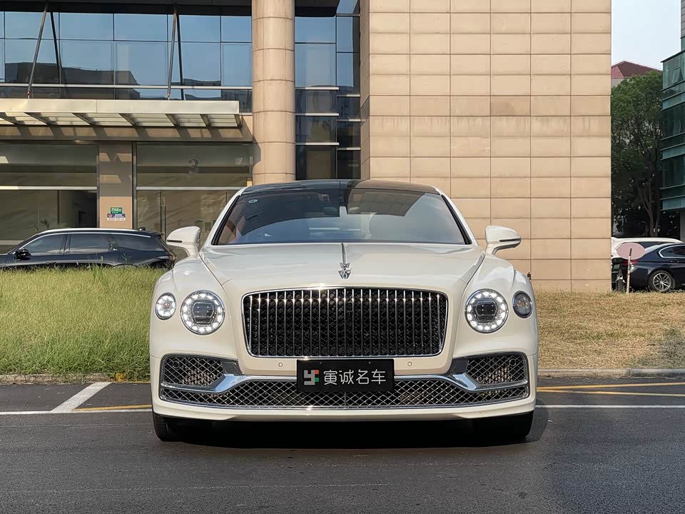 Bentley Flying