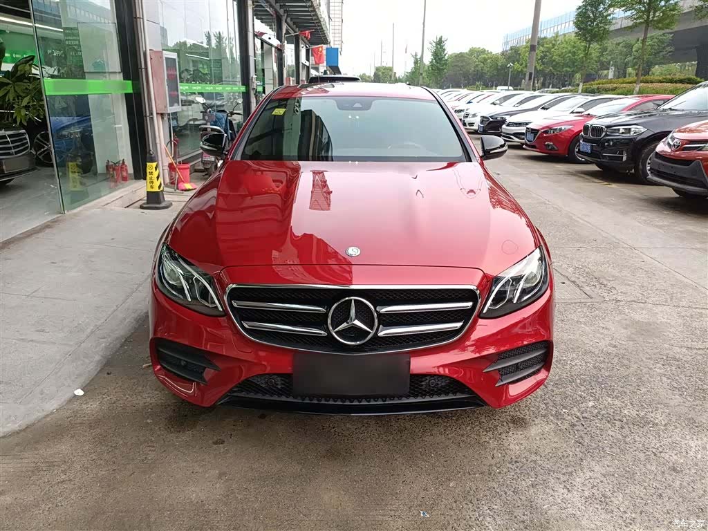Mercedes-Benz E-Class, 2018 3