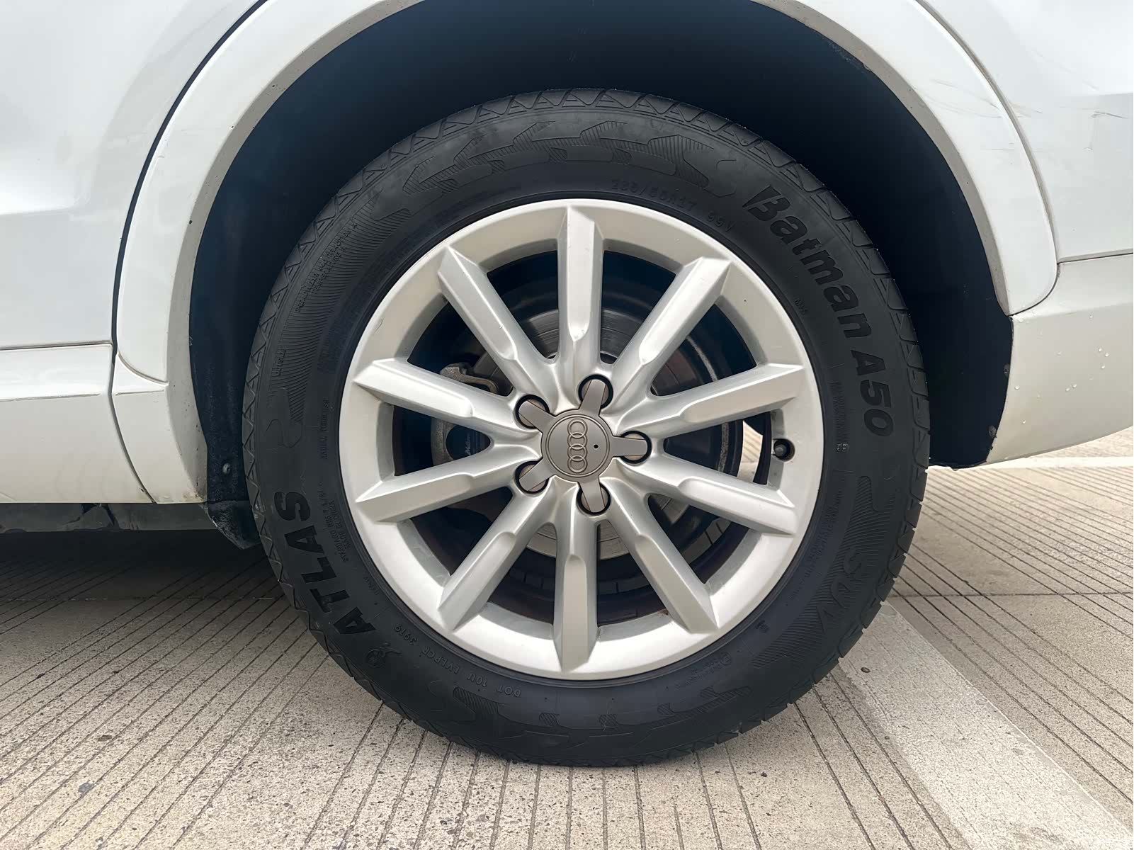 Audi Q3, 2013 8