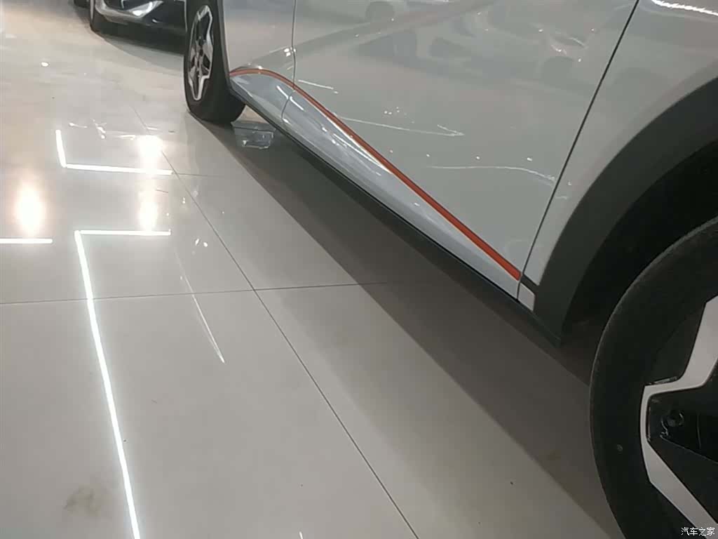 BYD Dolphin, 2022 21