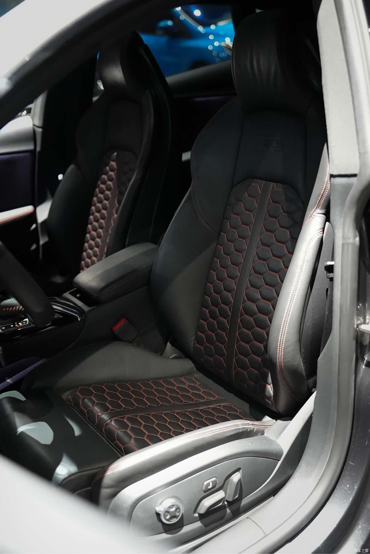 Audi RS, 2021 9