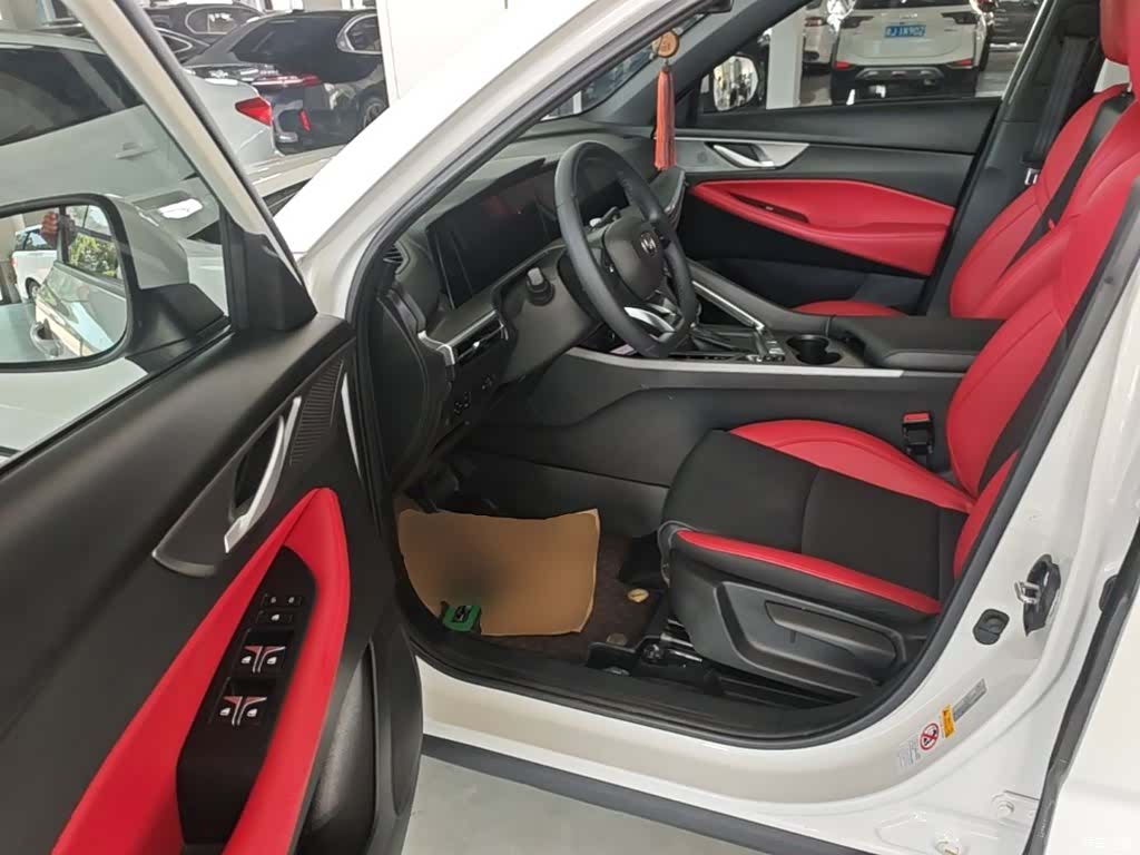 Changan CS35, 2022 16
