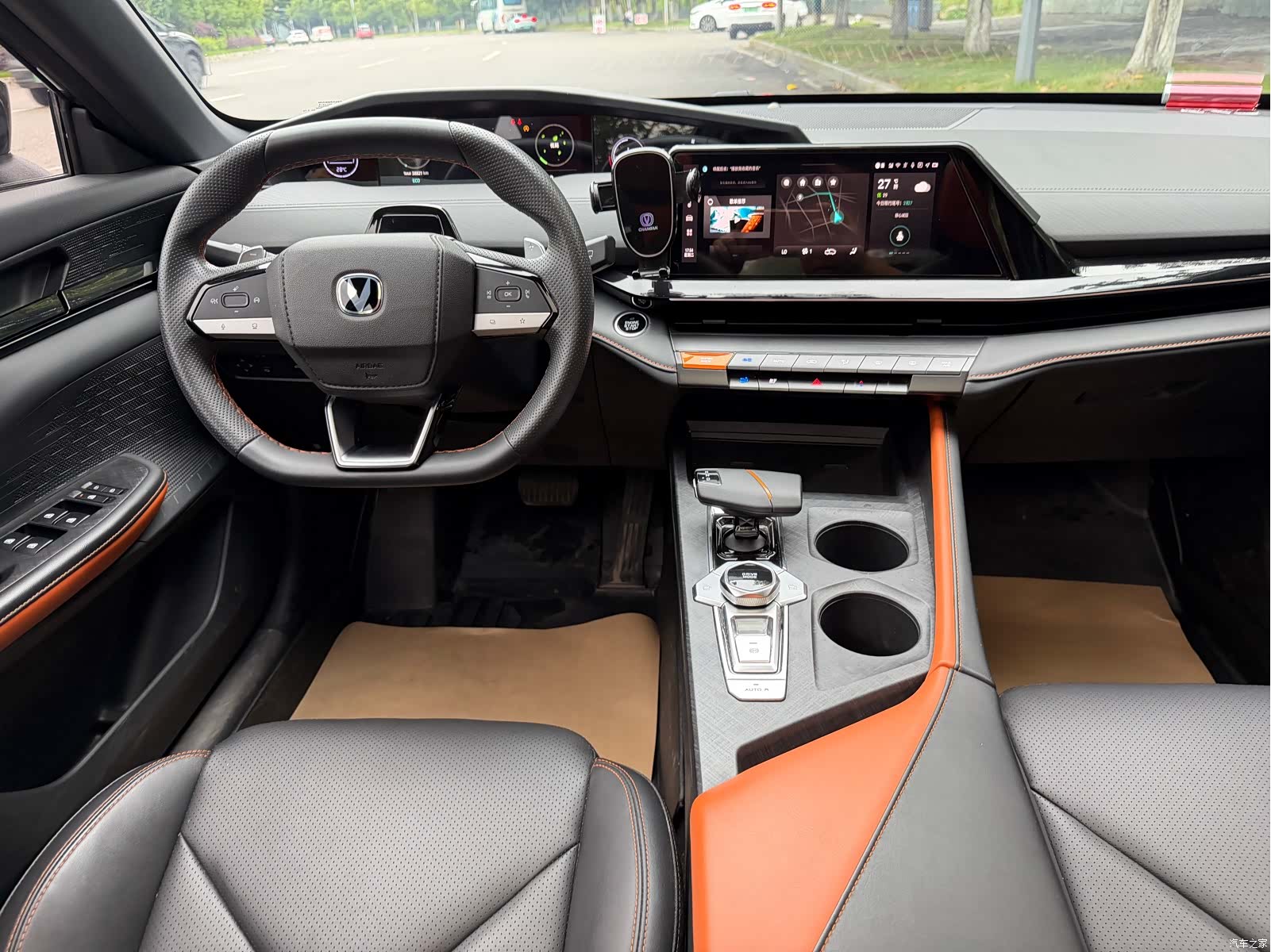 Changan UNI-V, 2022 9