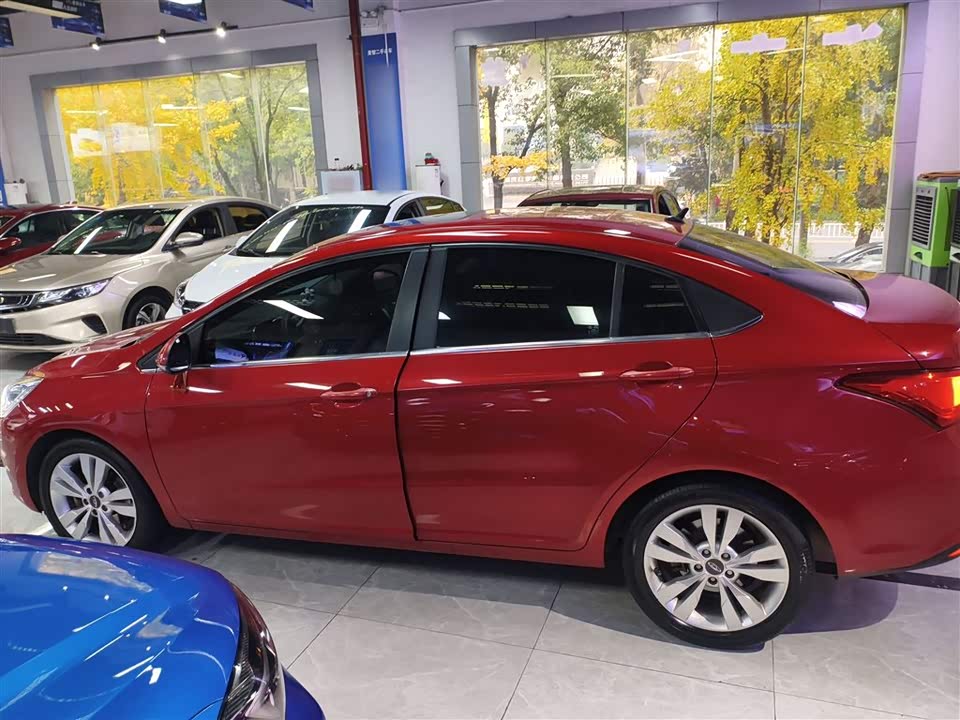 Chery Arrizo 5