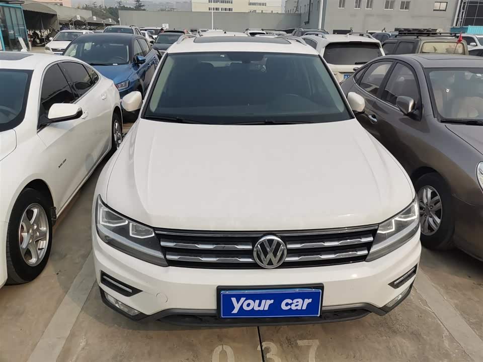 Volkswagen Tiguan L