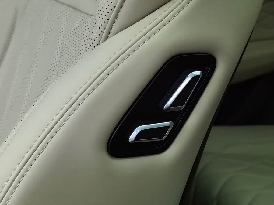Geely Monjaro 2025, фото 22
