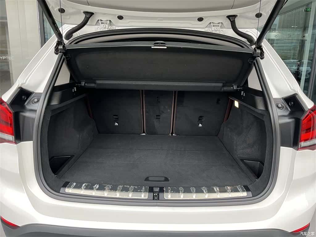 BMW X1, 2019 9