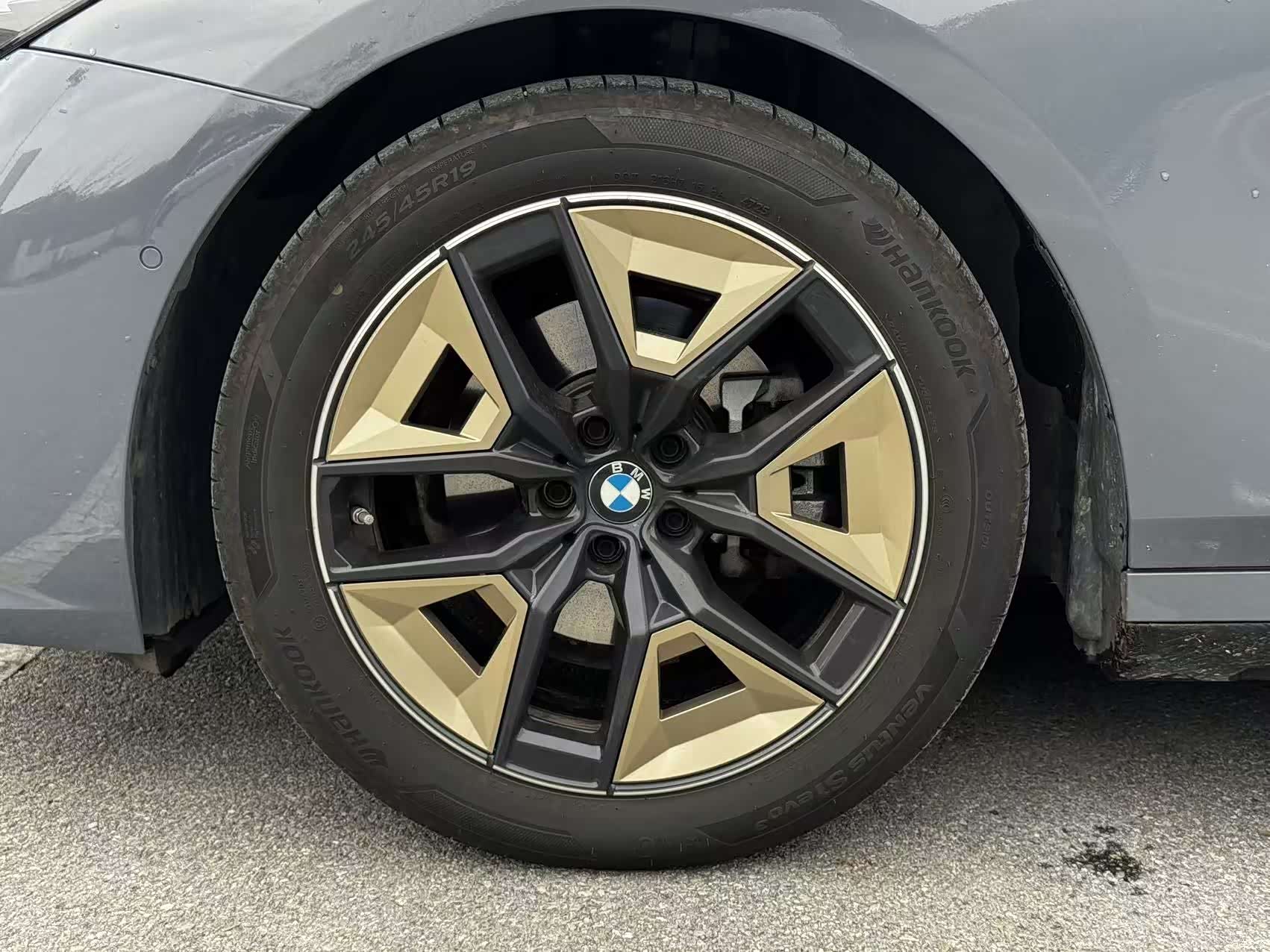 BMW 5 Series, 2024 11