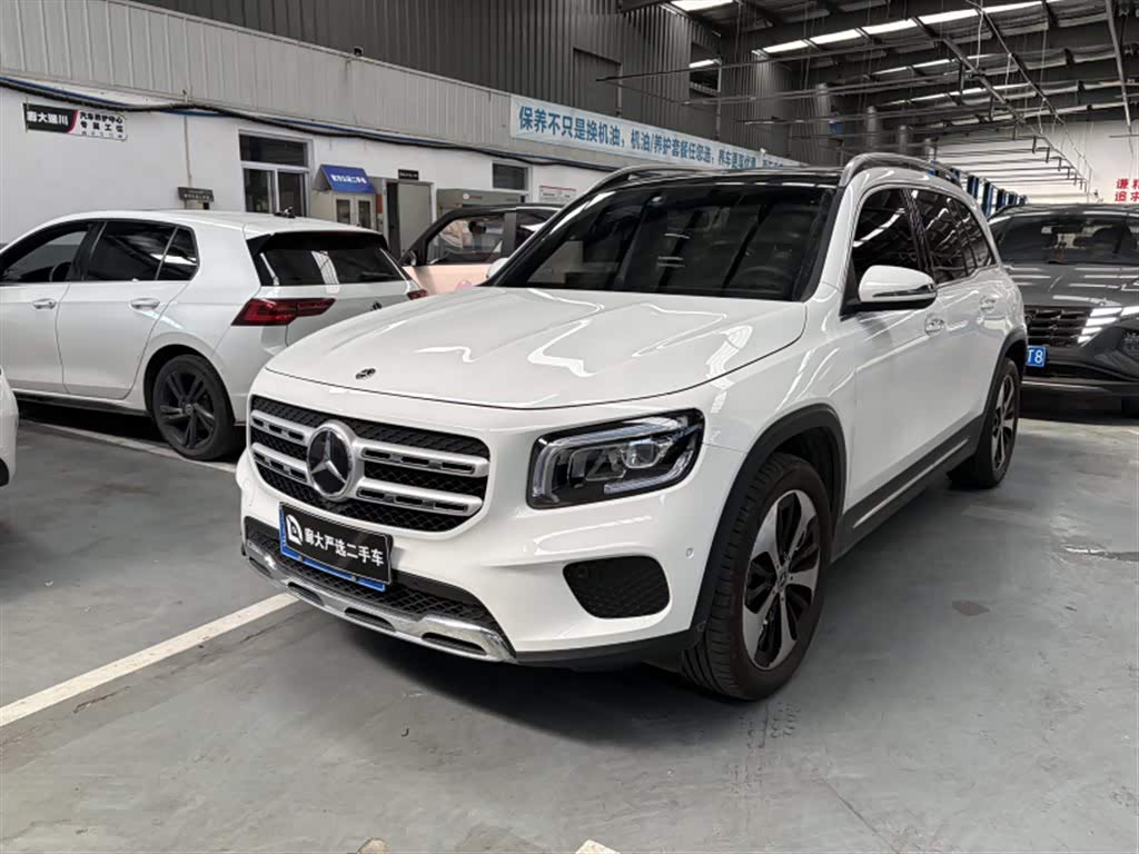 Mercedes-Benz GLB