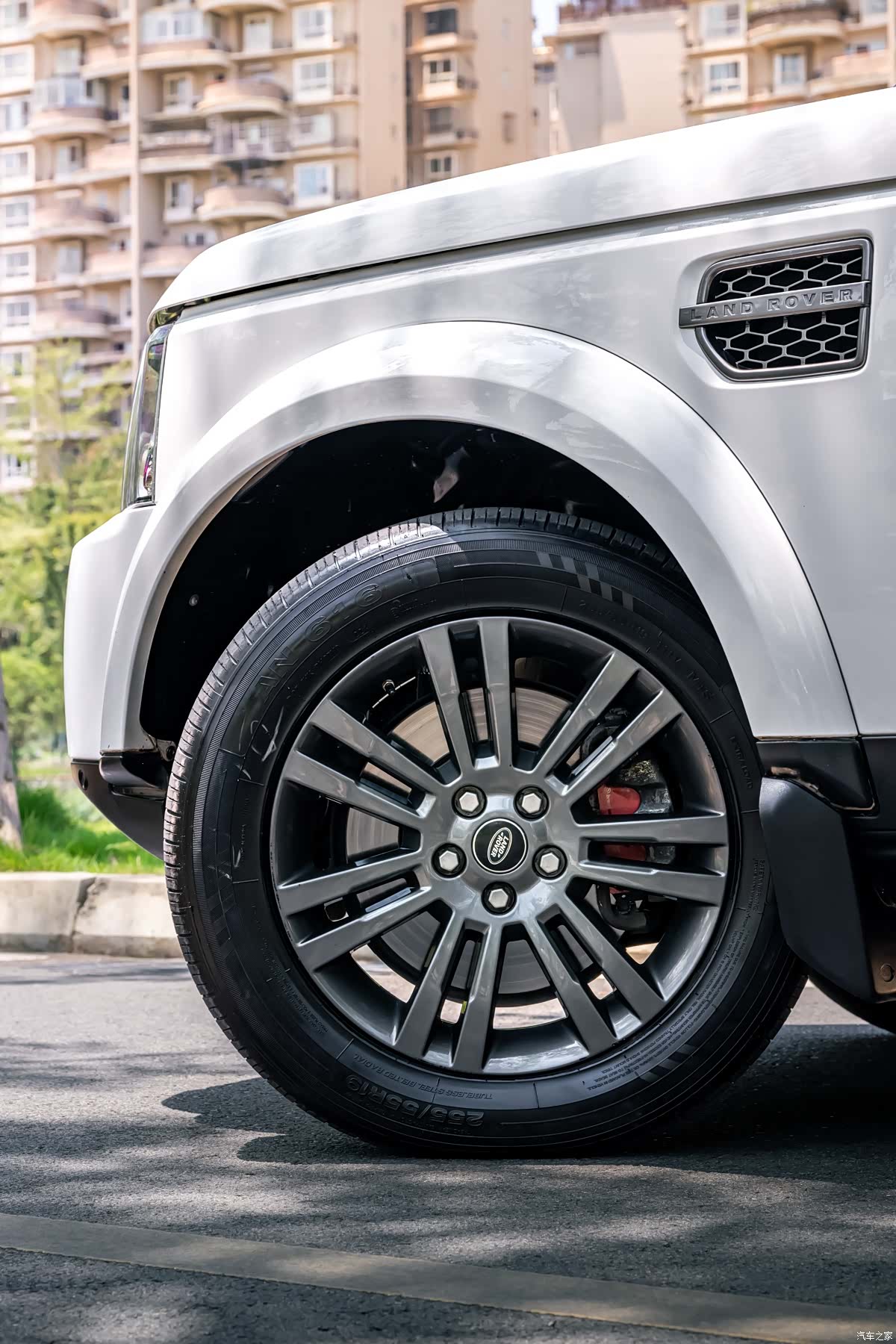 Land Rover Discovery, 2016 4
