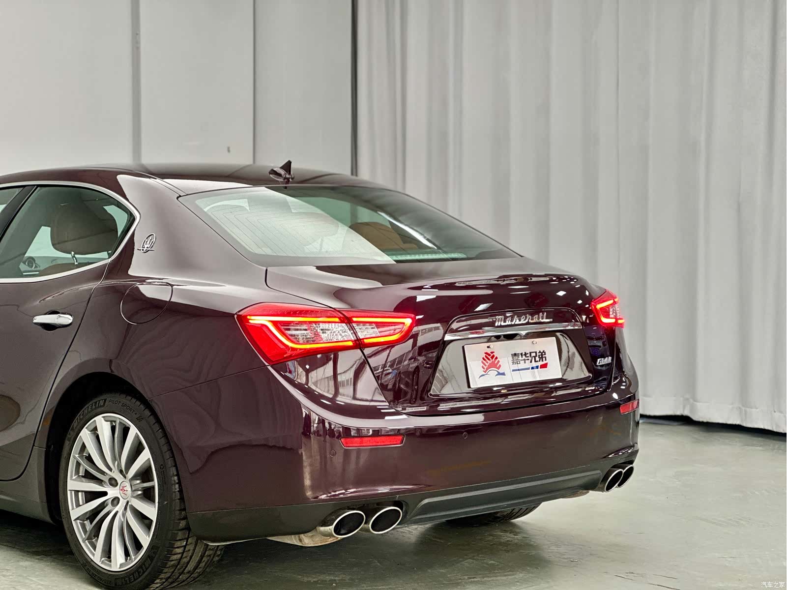Maserati Ghibli, 2015 14