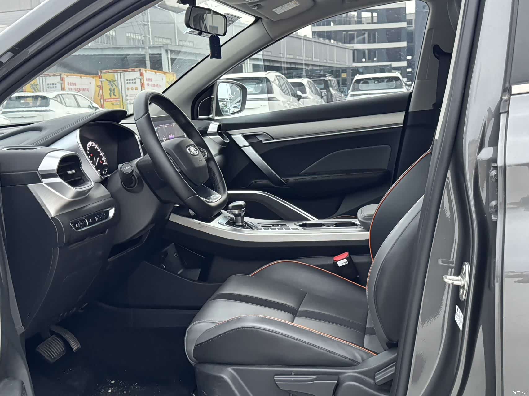 Geely Coolray, 2023 8