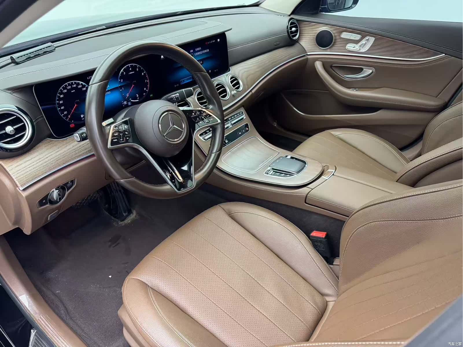 Mercedes-Benz E-Class, 2022 8