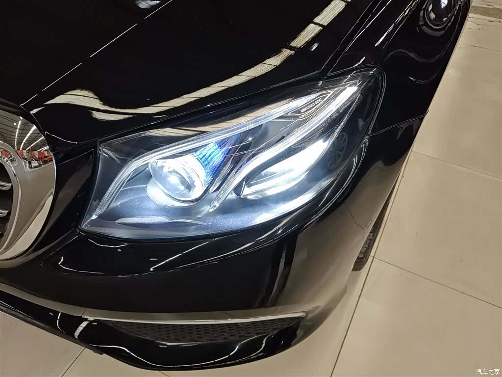 Mercedes-Benz E-Class, 2019 15